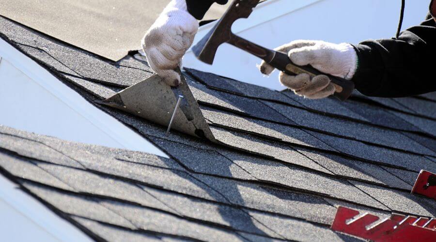 Expert Emergency Roof Repairs services in Dolton, IL